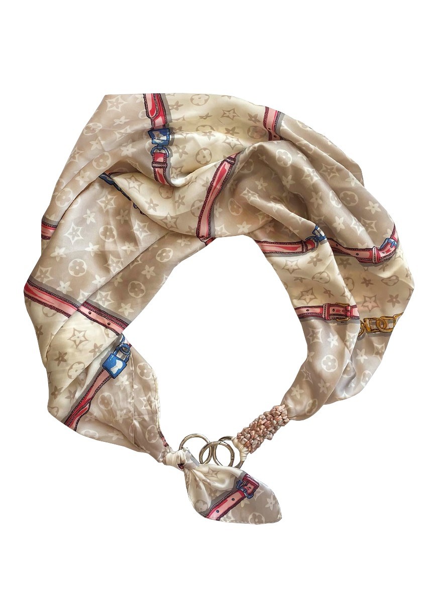 

Платок MyScarf шелковый с принтом и камнями "Нежная жемчужина"