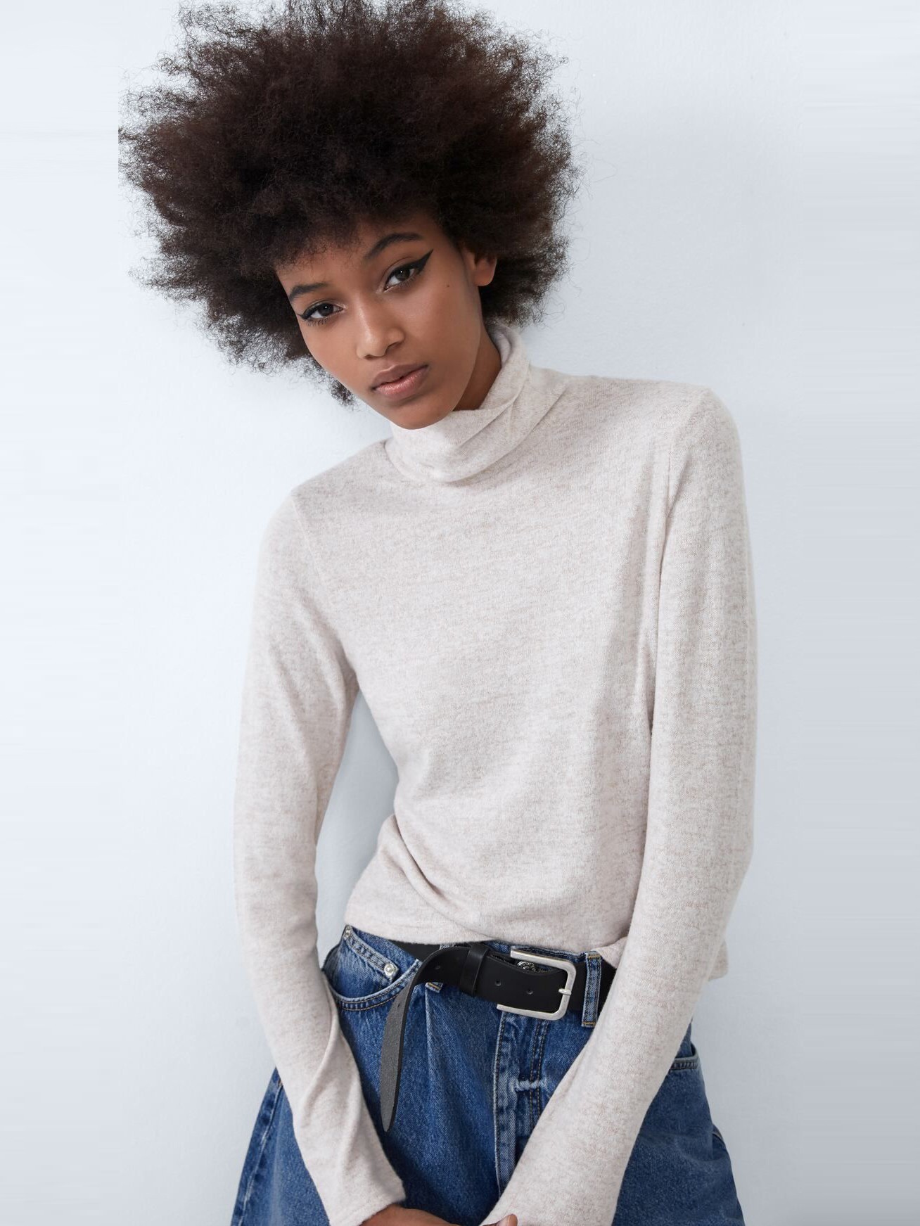 

Джемпер ZARA S бежевый 8032845341300