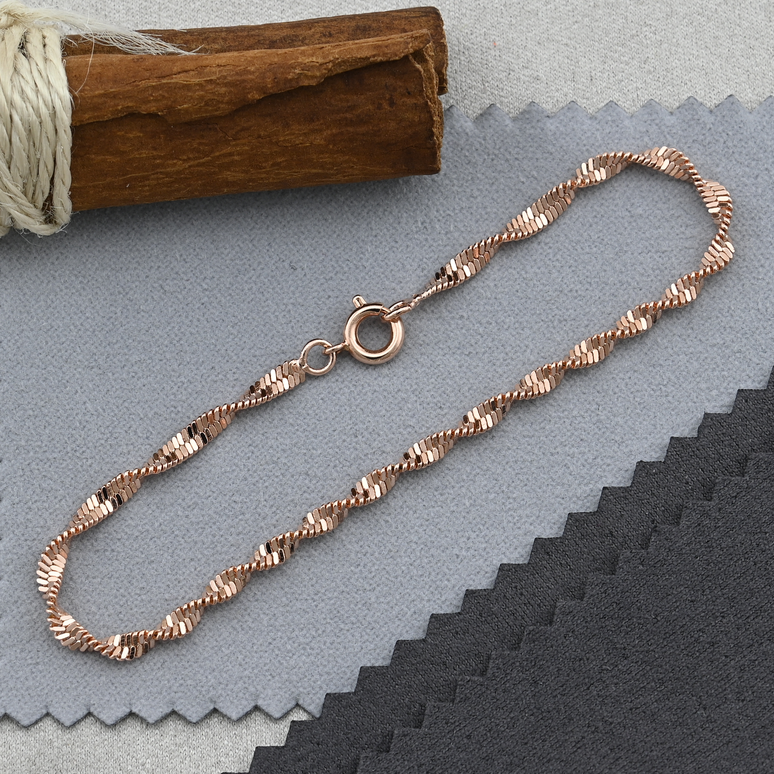 

Браслет Xuping 31586 ширина 3 мм позолота РО20