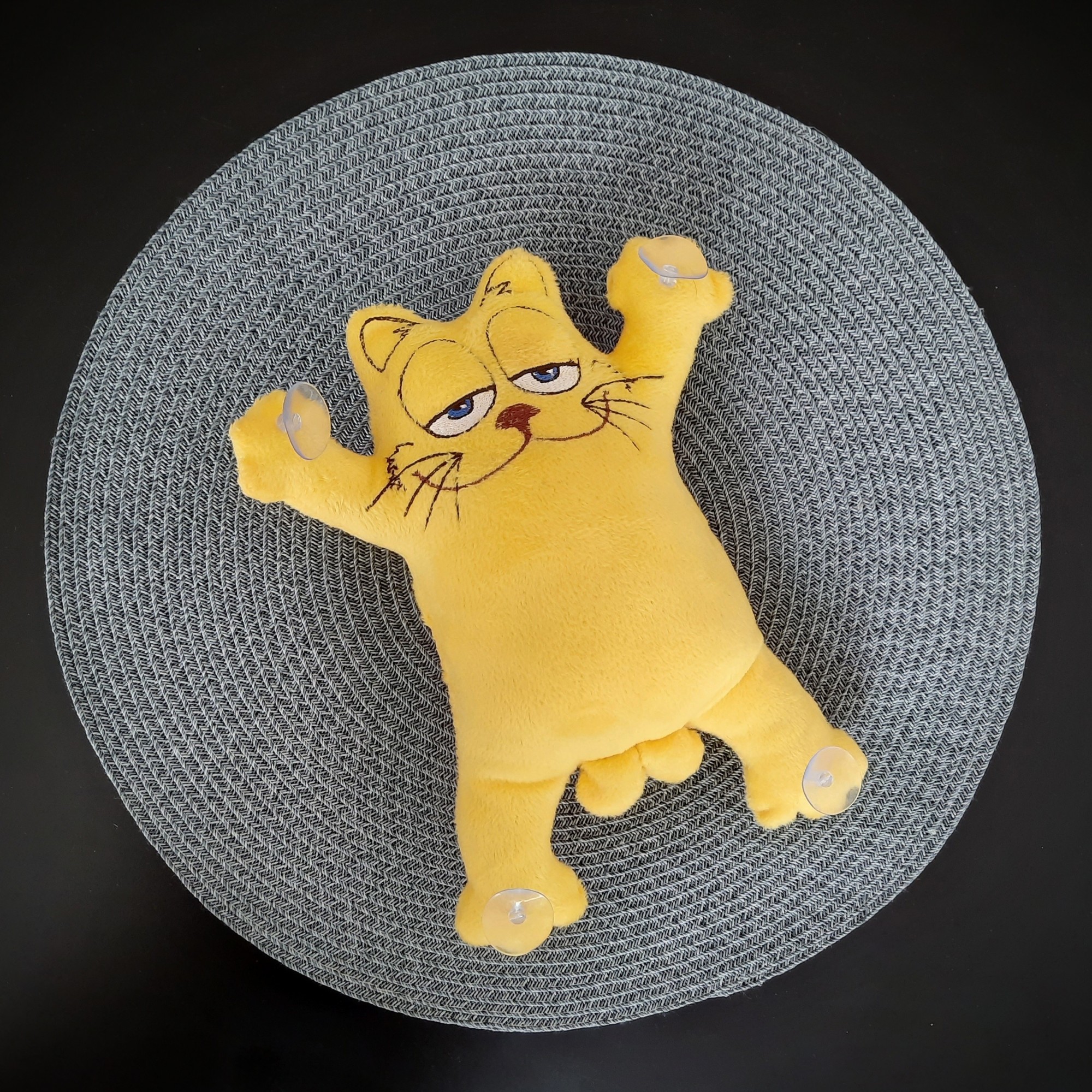 

Мягкая игрушка на присосках в авто Baby Textile Кот Гарфилд Ручная работа 26 см Желтый