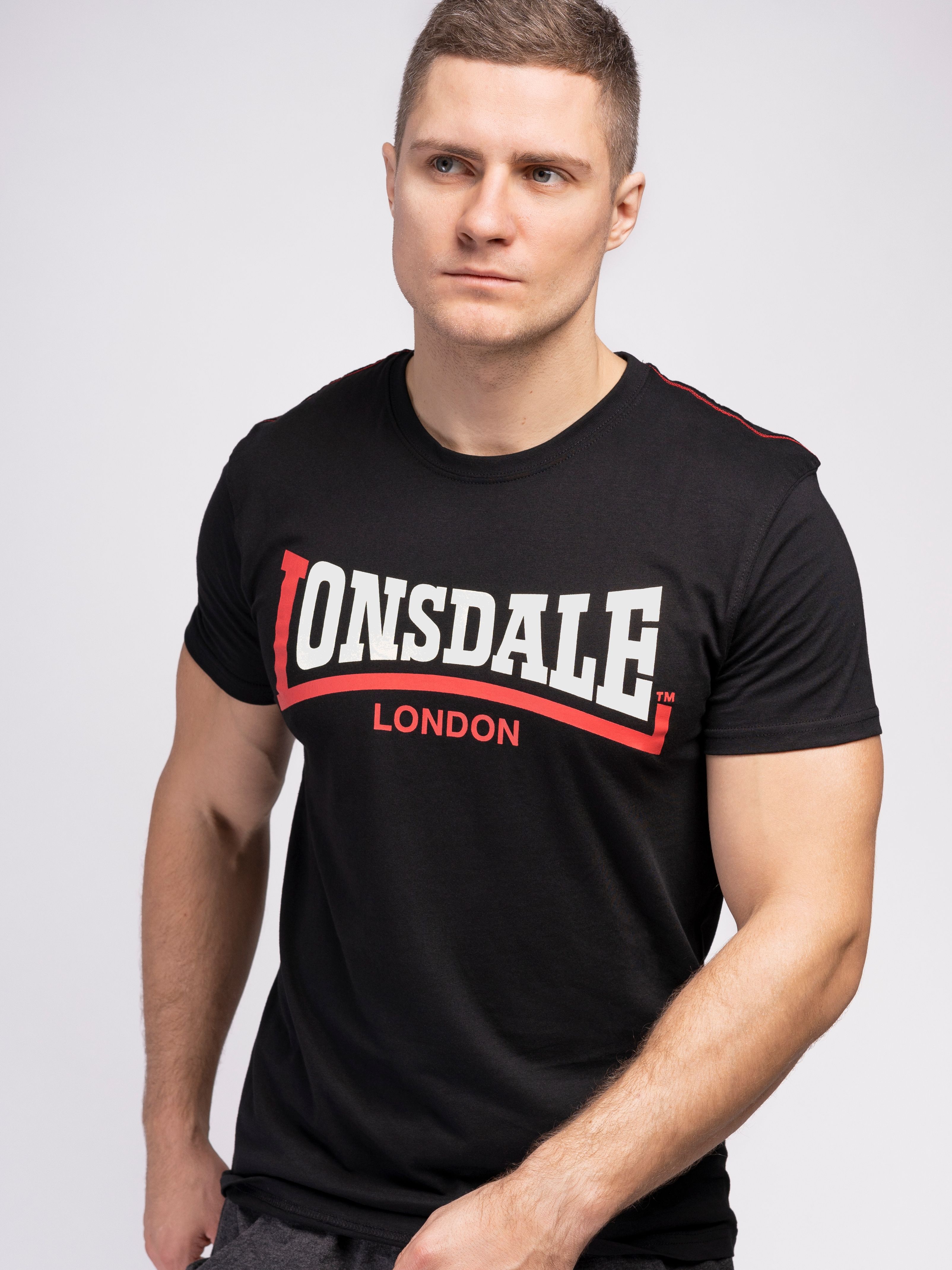 Акція на Футболка бавовняна довга чоловіча Lonsdale 113170-1000 XL Black від Rozetka