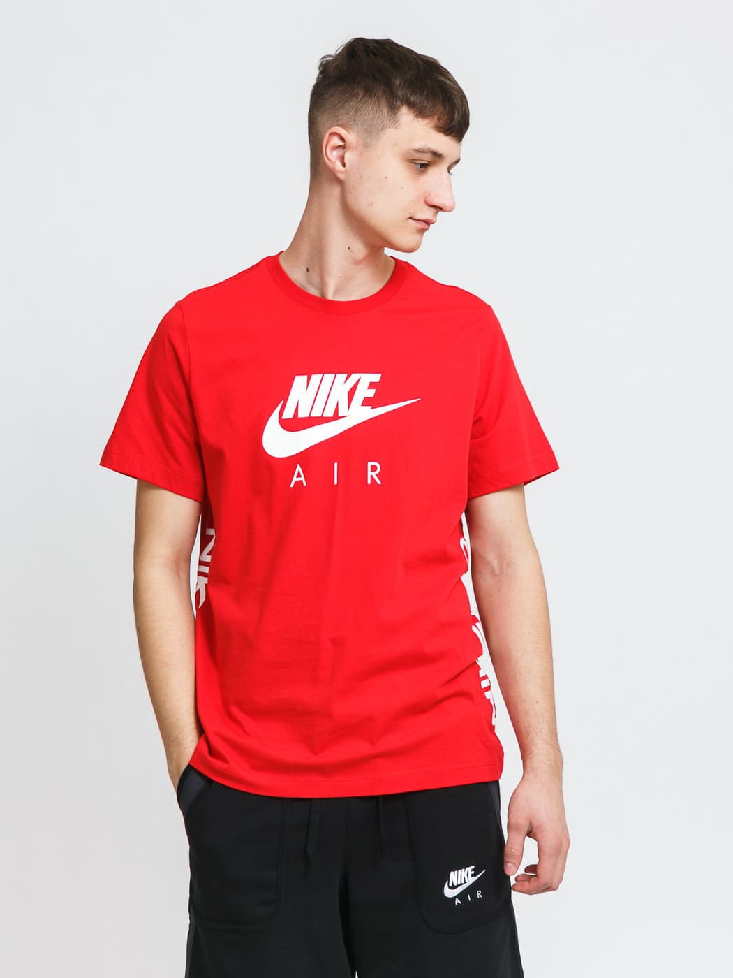 

Футболка Nike M Nsw Tee Air Hbr 2 DA0933-657  Красная, Футболка Nike M Nsw Tee Air Hbr 2 DA0933-657 XL Красная