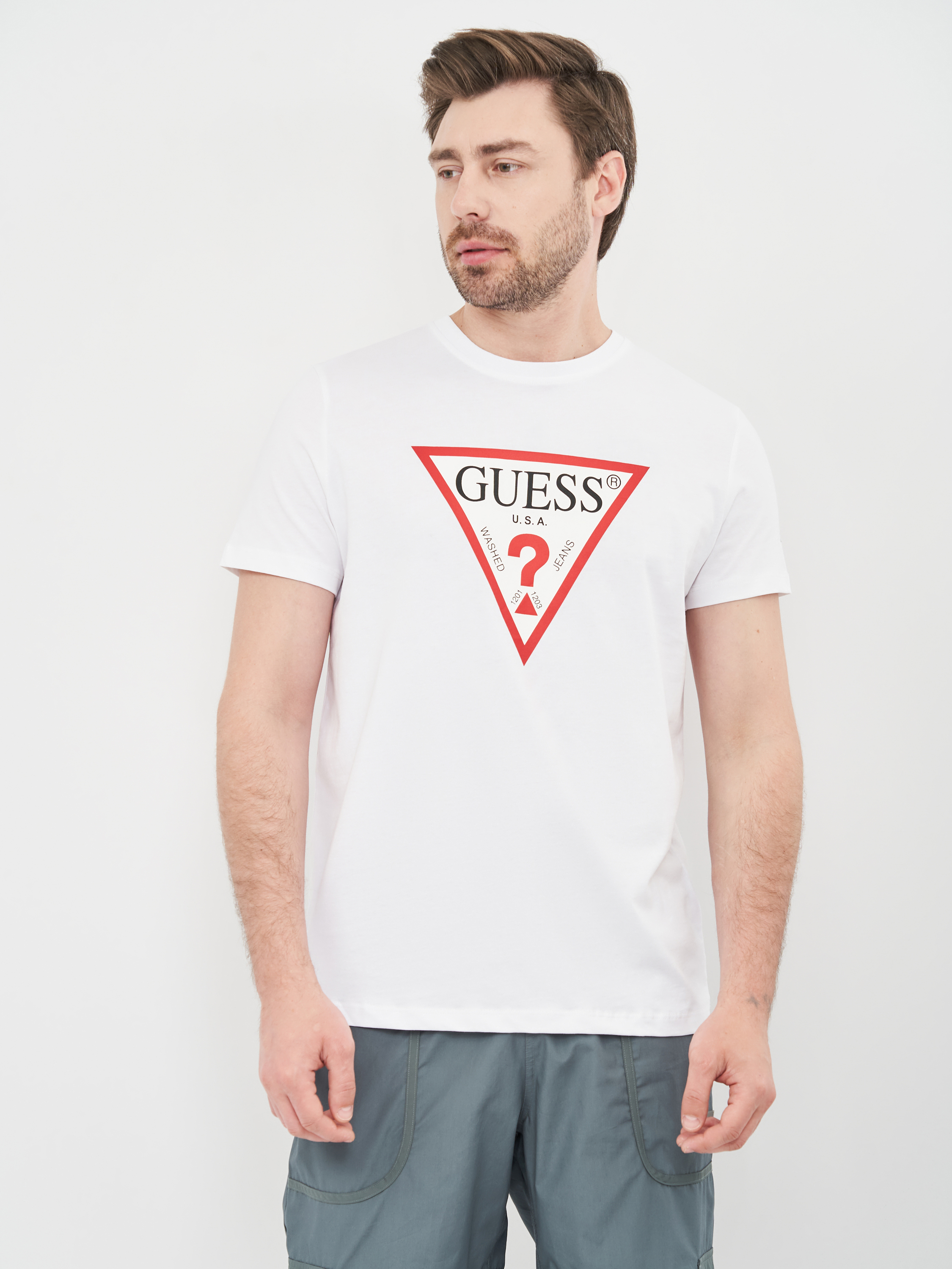

Футболка Guess 10709.2 L (48) Белая