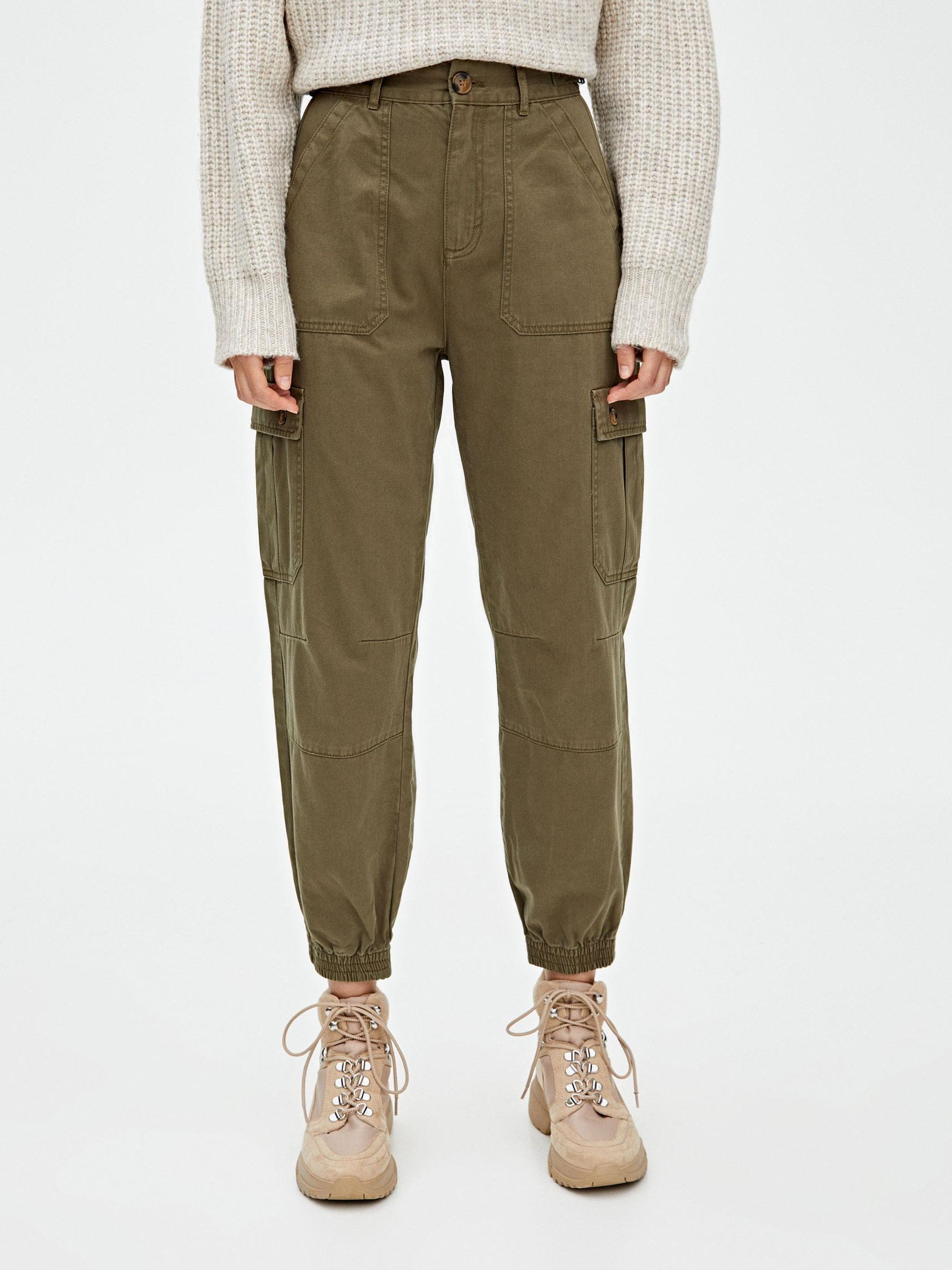 

Джинсы Pull & Bear 9671/315/505-ACUB 42 Бледно-зеленые