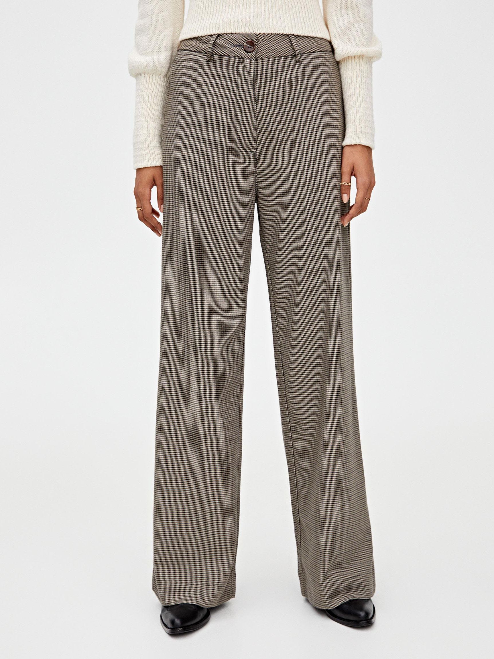 

Брюки Pull & Bear 9679/300/730-ABFP  Бежевые с черным (DD3000003702427_SZ09679300730385, Брюки Pull & Bear 9679/300/730-ABFP 38 Бежевые с черным (DD3000003702427_SZ09679300730385)