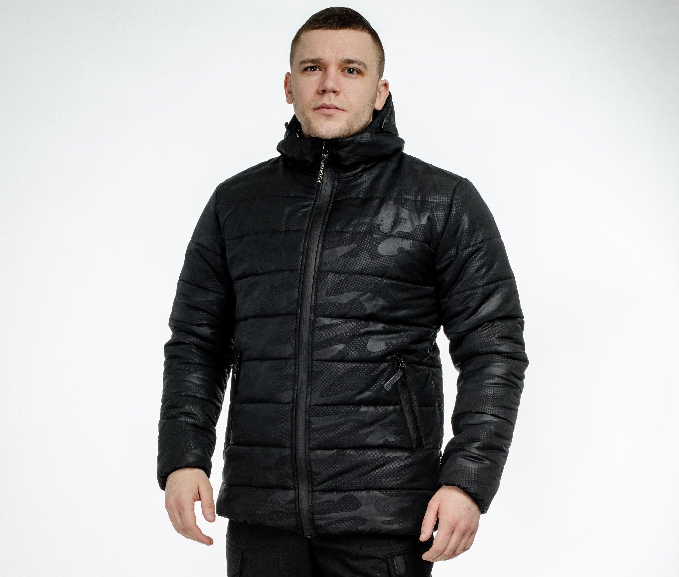 

Зимняя куртка ULTIMATUM OMNI-HEAT чёрная 52р