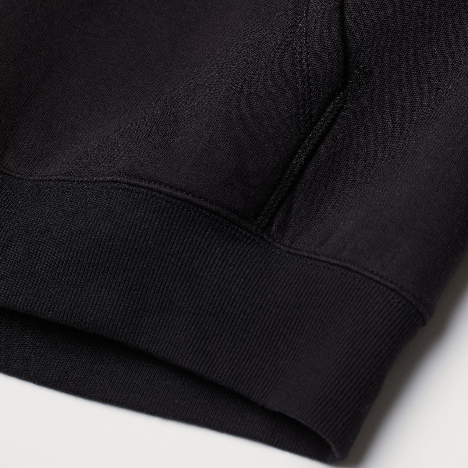 

Худи H&M 6858143sdm L Черный