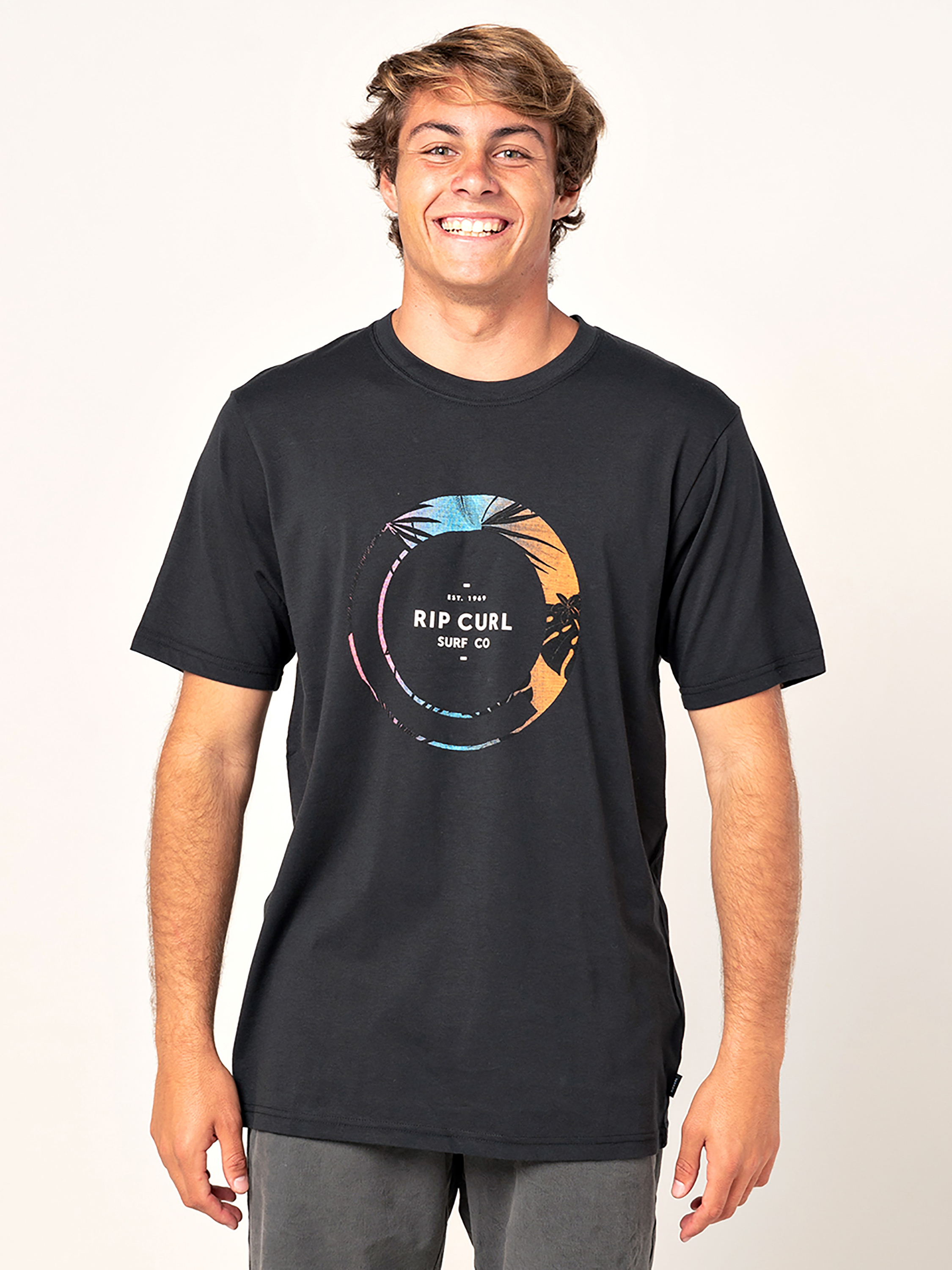 

Футболка Rip Curl Filter Tee Ss Tee CTESW5-90 L Черная