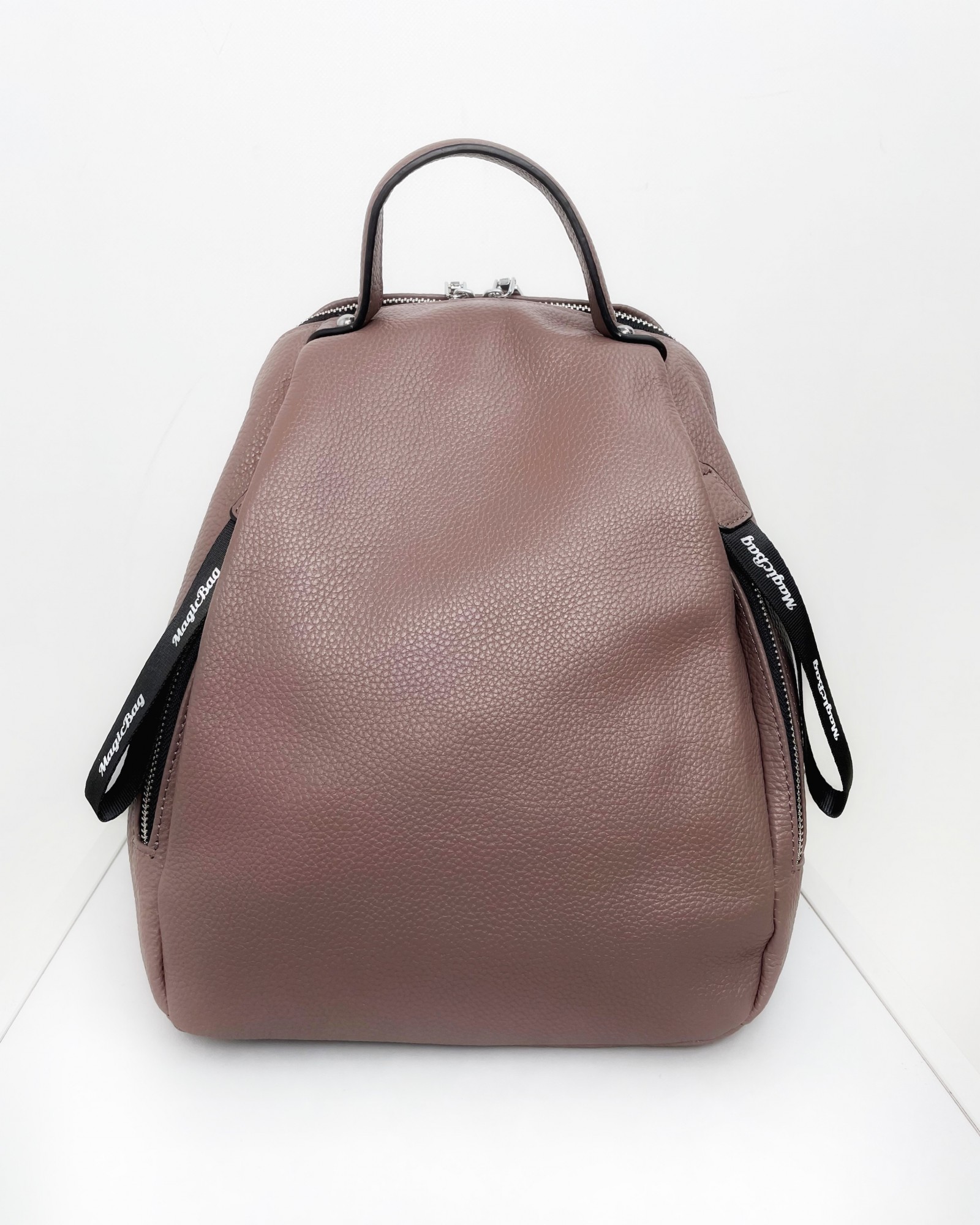 

Женский кожаный рюкзак 33 26 13 см Magicbag Пудровый