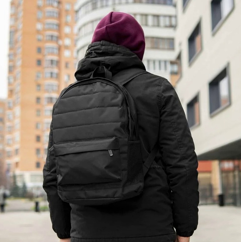 

Мужской рюкзак NOLOGO 20 л черный