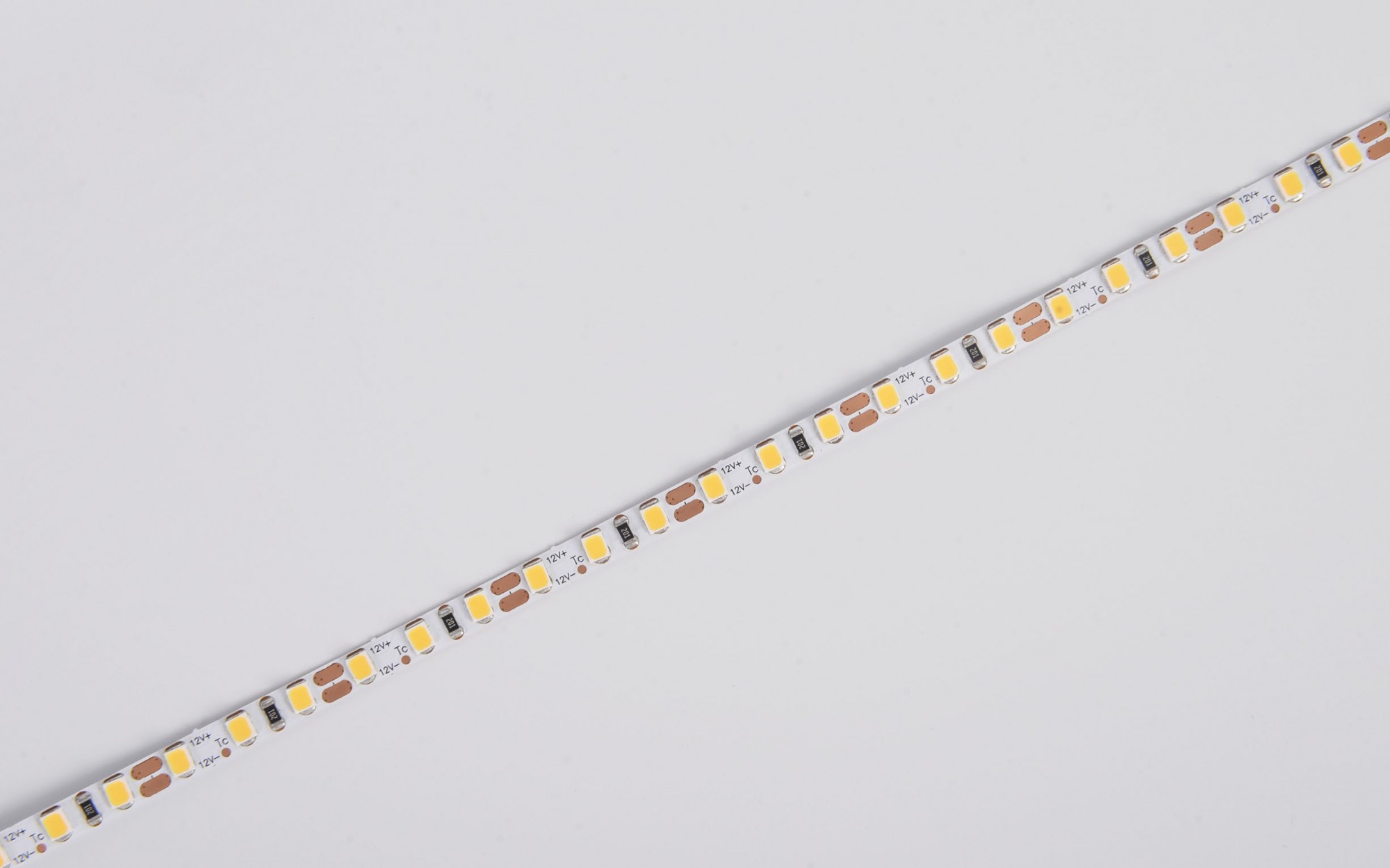 

Светодиодная лента COLORS SMD 2835 120 LEDs/M 9.6W 5м 12V IP33 4000К (D8120-12V-5mm-NW)