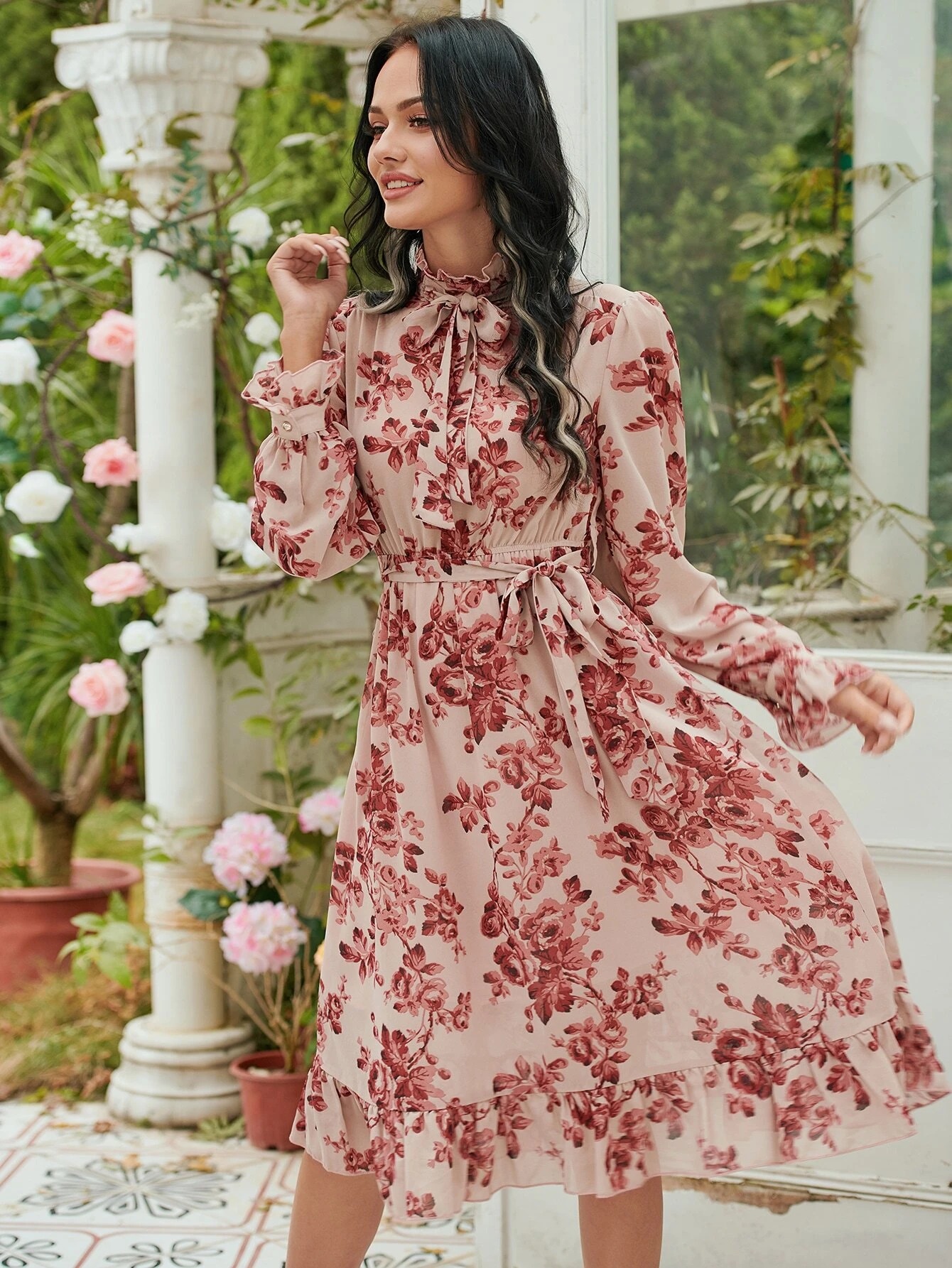 

Платье женское с цветочным принтом Venice Berni Fashion (L) Розовый