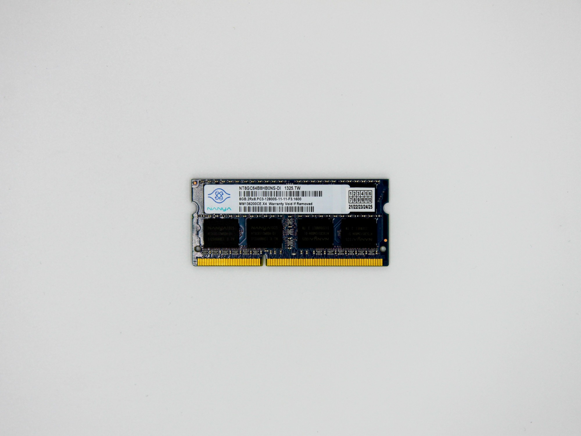 

Оперативная память Nanya SODIMM 8Gb DDR3-1600MHz PC3-12800 CL11 (NT8GC64B8HB0NS-DI) Refurbished