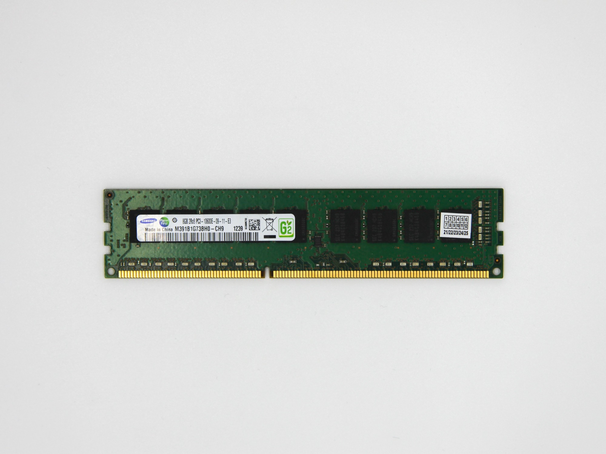 

Оперативная память Samsung DIMM 8Gb DDR3-1333MHz PC3-10600 CL9 (M391B1G73BH0-CH9) Refurbished