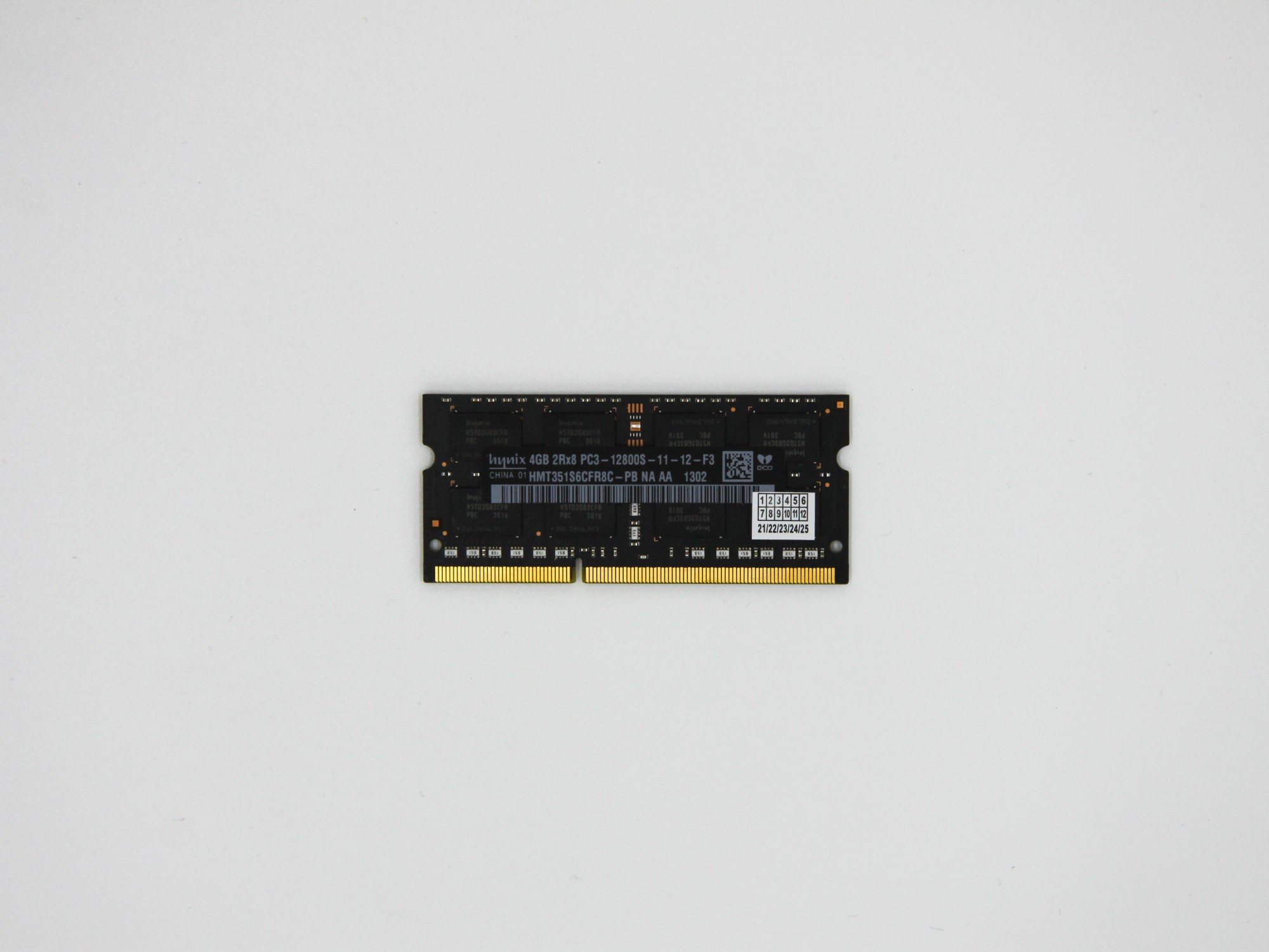 

Оперативная память Hynix SODIMM 4Gb DDR3-1600MHz PC3-12800 CL11 (HMT351S6CFR8C-PB) Refurbished