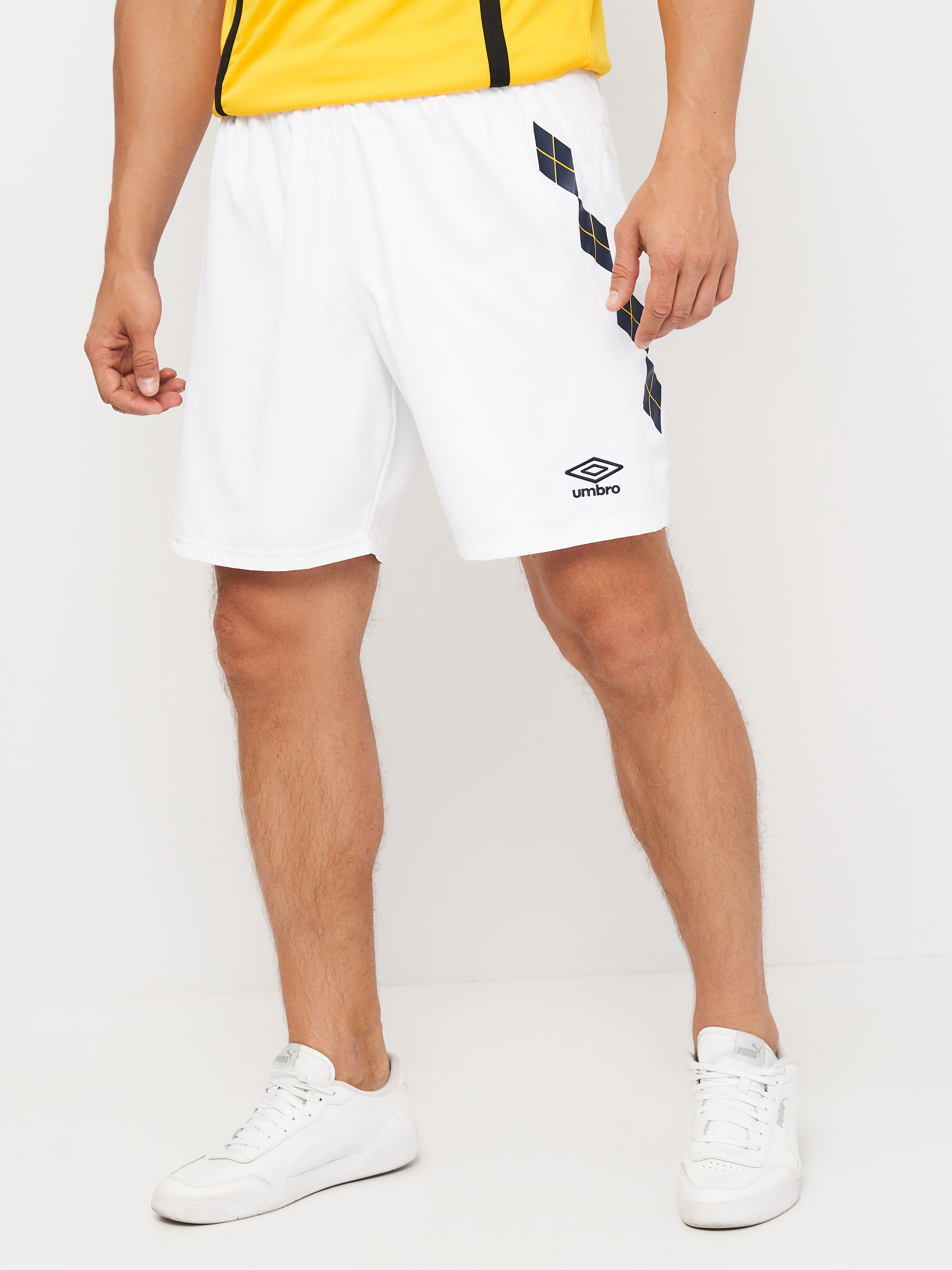 

Спортивные шорты Umbro Metallurg Short 130314193 L Белые