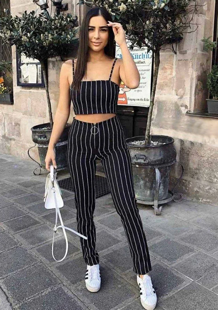 

Fashions • Костюм Sezam Fashions  черный (774-фг, Fashions • Костюм Sezam Fashions 44 черный (774-фг)