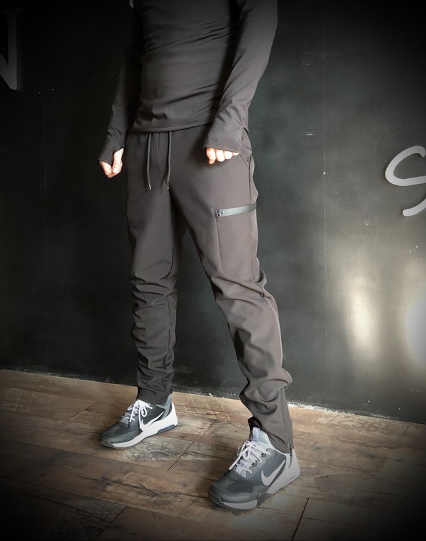 

Джогеры Chernyy Kot 1988 BLACK Черный, Джогеры Chernyy Kot 1988 BLACK Черный S