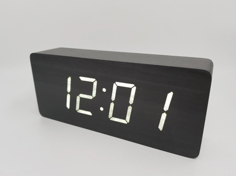 

Часы настольные Alarm Clock VST-865 будильник электронные с температурой 21см Черно-белые