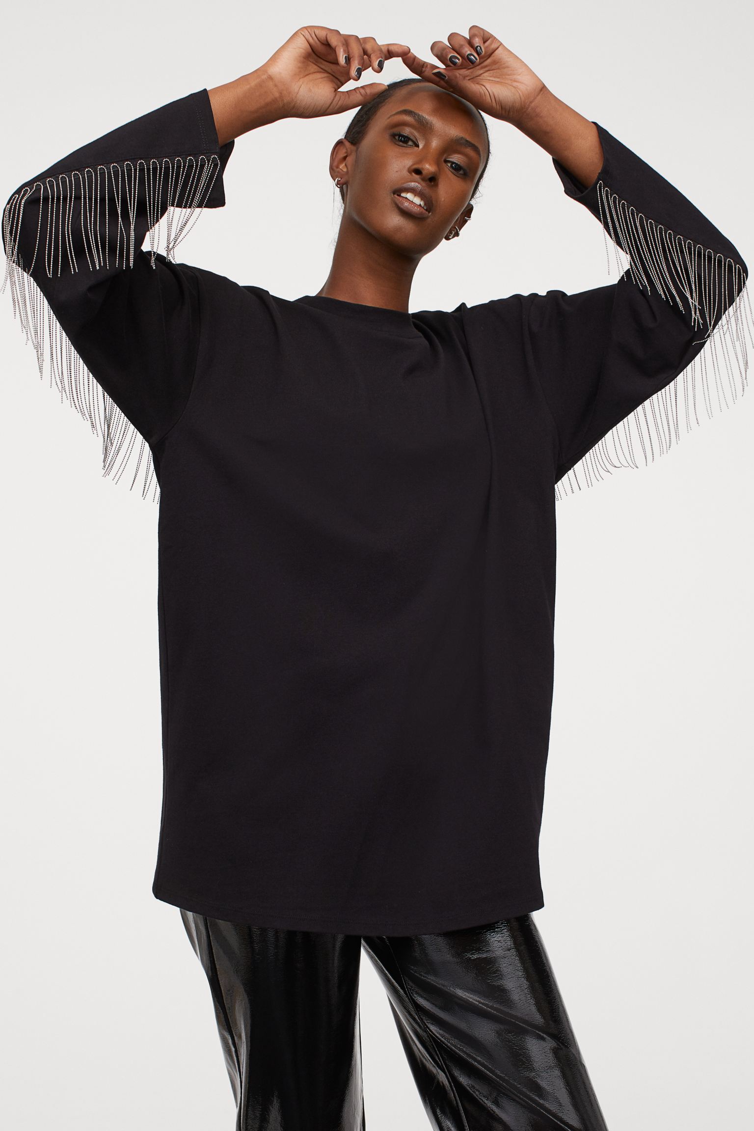

Джемпер H&M L черный 17039461052