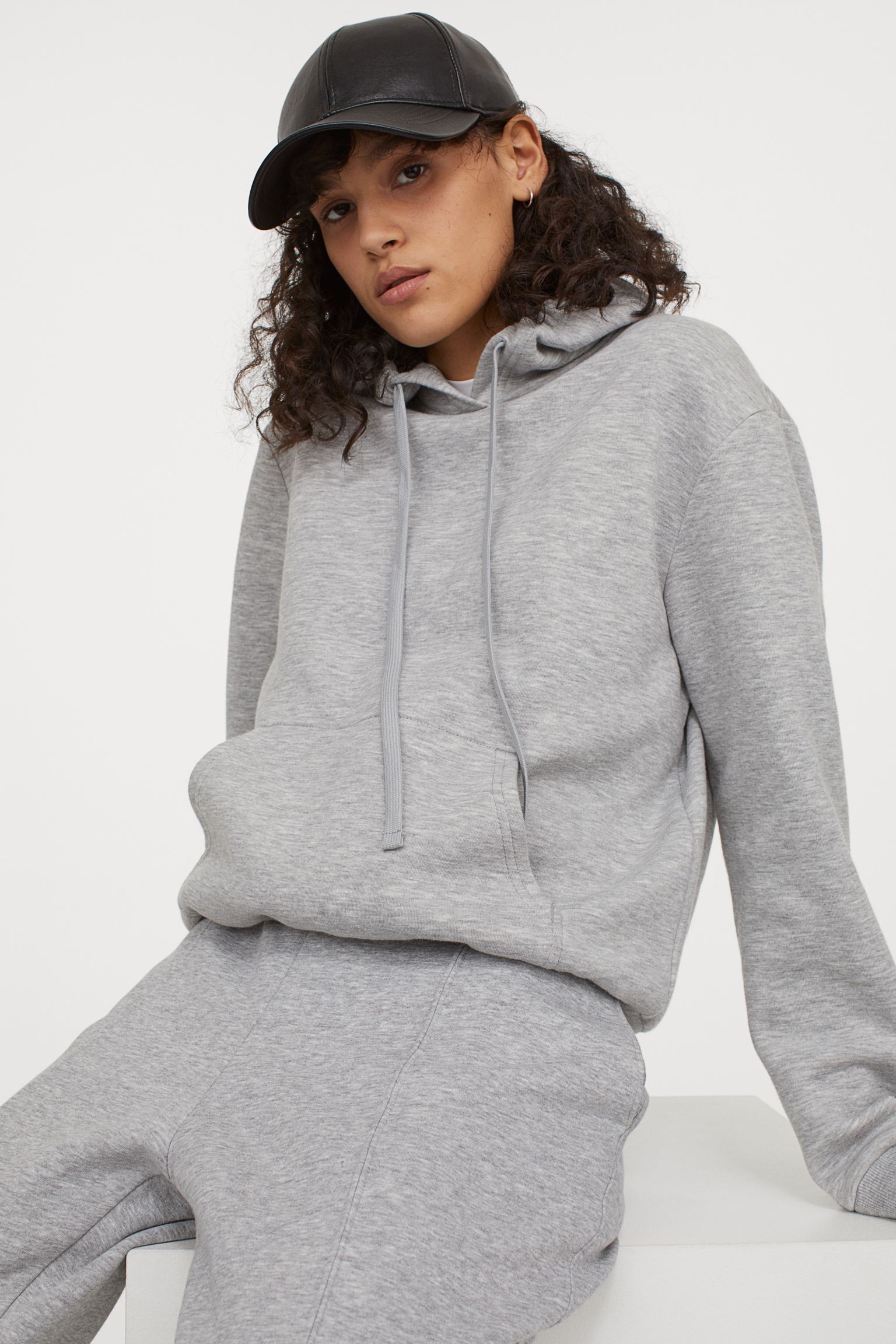 

Худи H&M XS серый меланж 23027156242