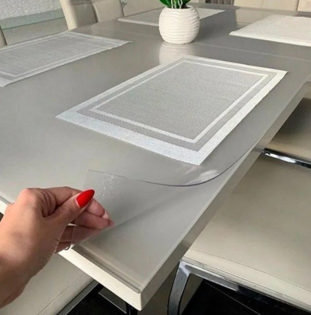 

Матовое мягкое стекло Soft Glass Силиконовая скатерть Покрытие для мебели 2.7х1.0м (толщина 1.0 мм)