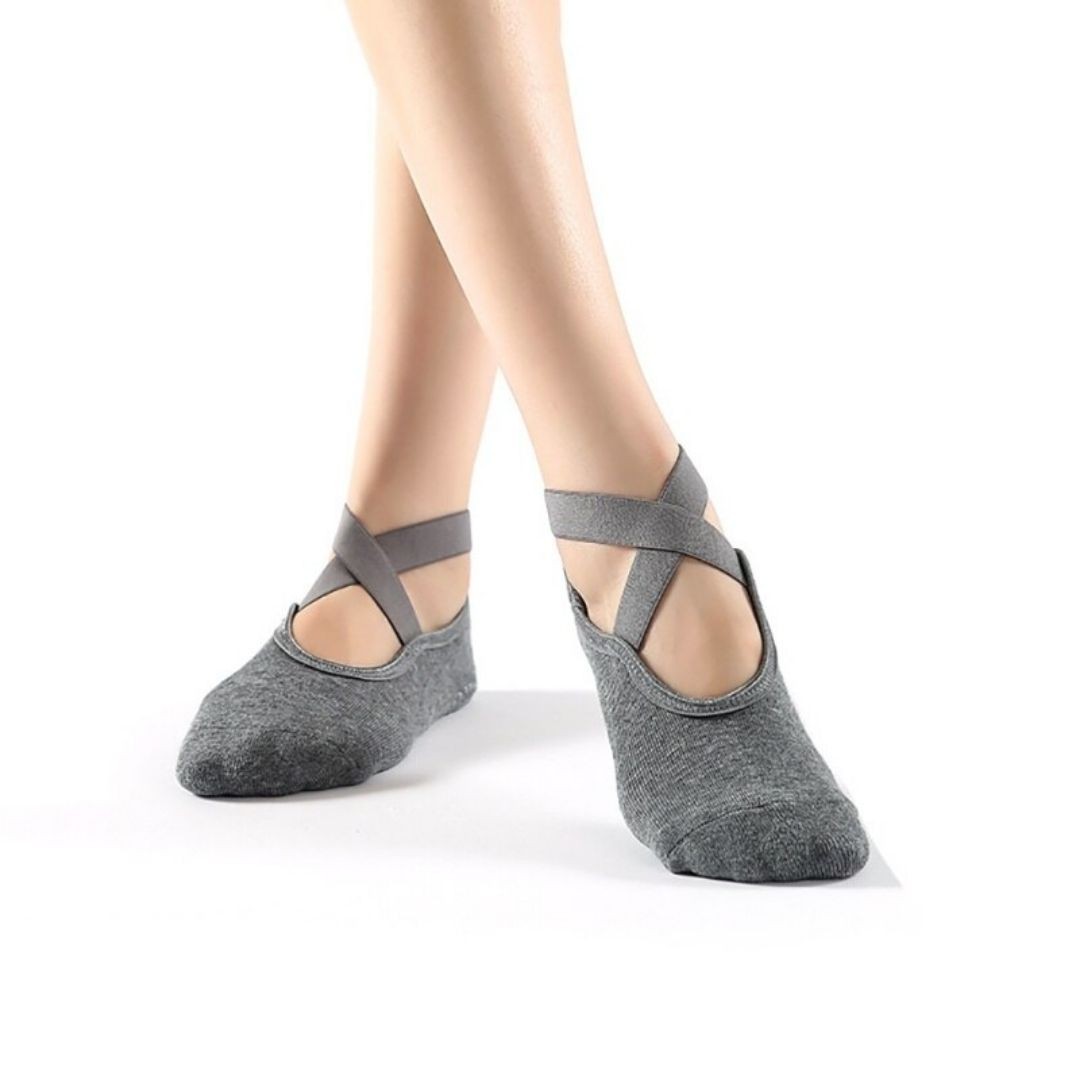 

Нескользящие носки для йоги Logifit Socks Серые
