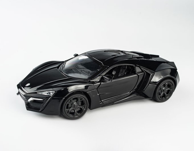 

Спортивный автомобиль Lycan Black Bulk черный 1:32