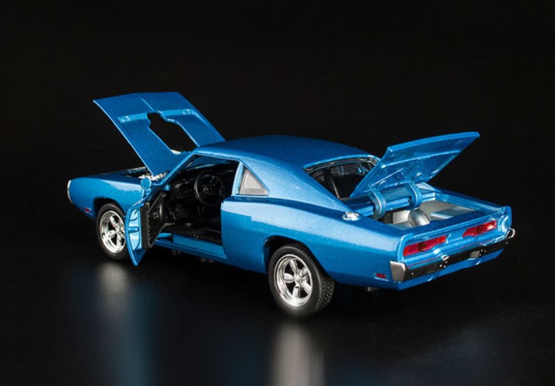 

Спортивный автомобиль Dodge Blue Bulk синий 1:32