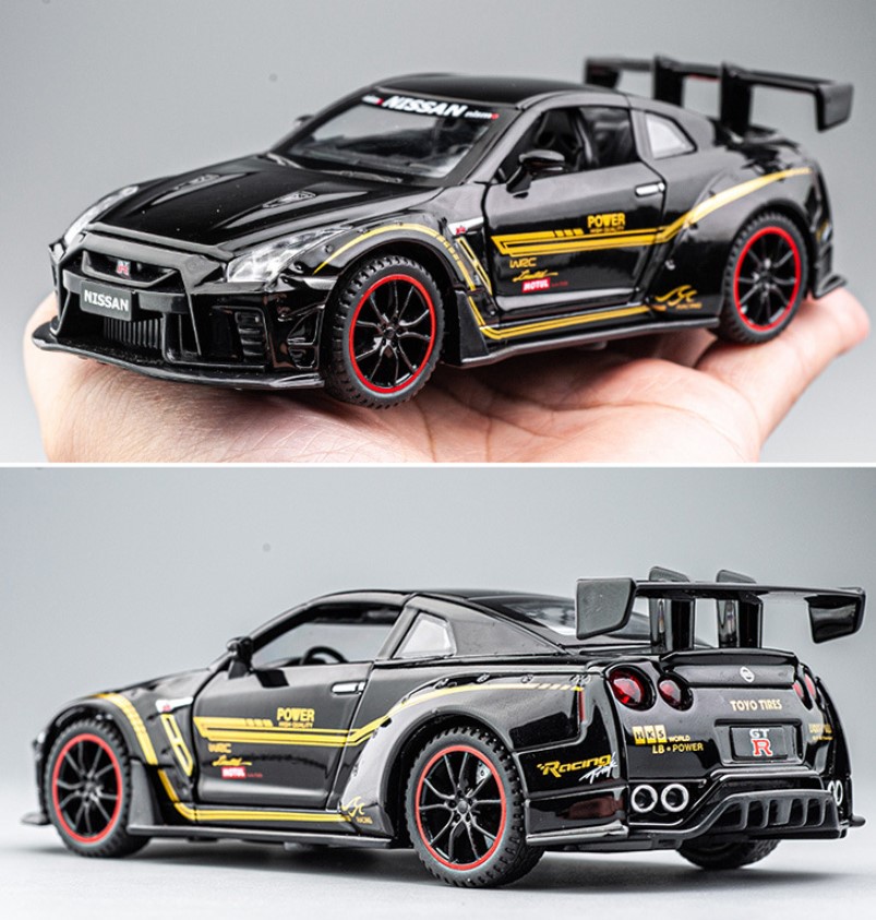 

Модель автомобиля из сплава Nissan GTR 1:32 откатная черная модель