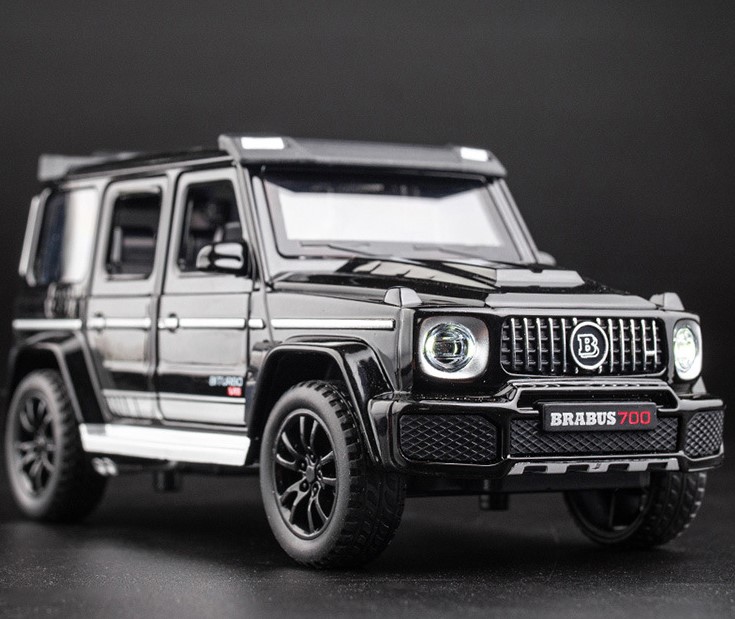 

Модель легкового автомобиля Babos G700 1:32 детская черная игрушечная машина
