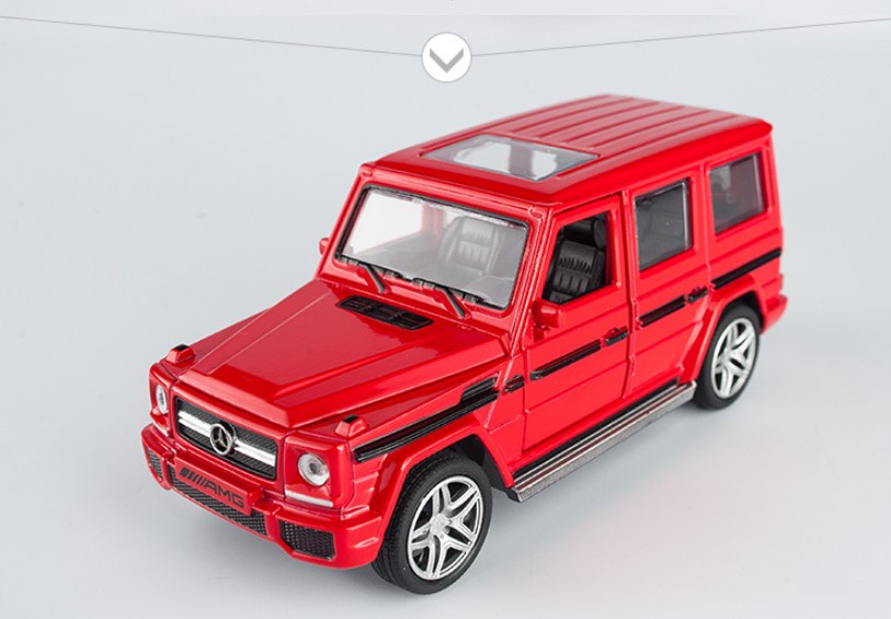 

Модель автомобиля из сплава Mercedes-Benz G65 1:32 красная машина с функцией возврата