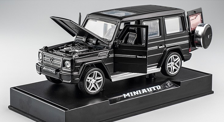 

Модель автомобиля из сплава Mercedes-Benz G65 внедорожник 1:32 матовый черный