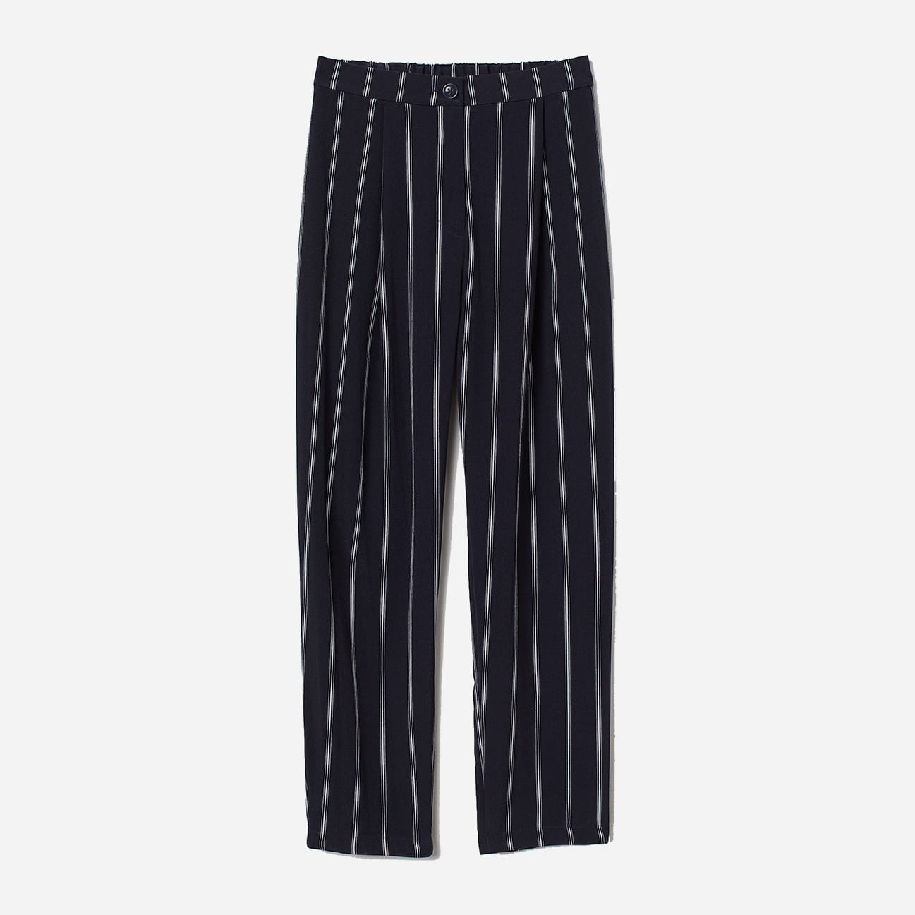 

Брюки H&M 0660308_бнл.полоска_03  Черные, Брюки H&M 0660308_бнл.полоска_03 38 Черные