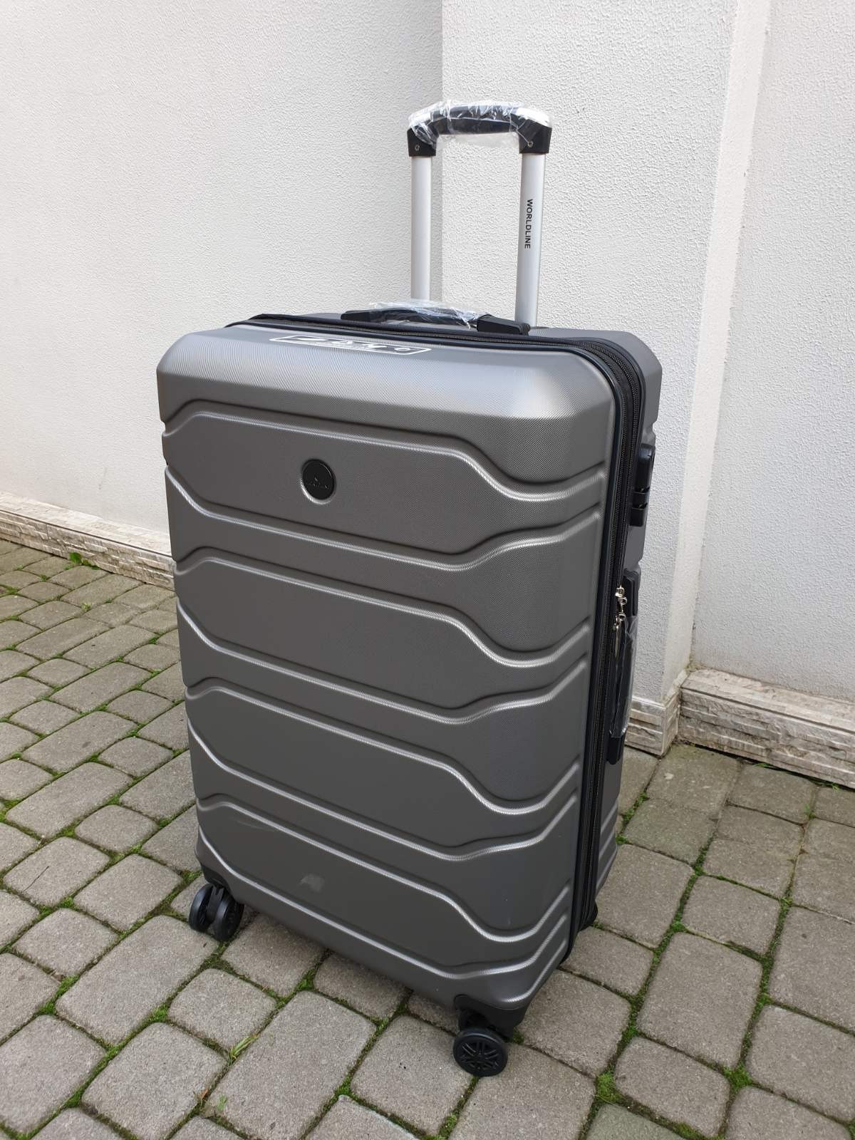 

Чемодан AIRTEX WORDLINE 613 S ручная кладь черный