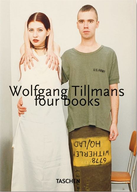 

Wolfgang Tillmans. four books. 40th Anniversary Edition (QUARANTE) (Multilingual Edition) - Wolfgang Tillmans (9783836582537)