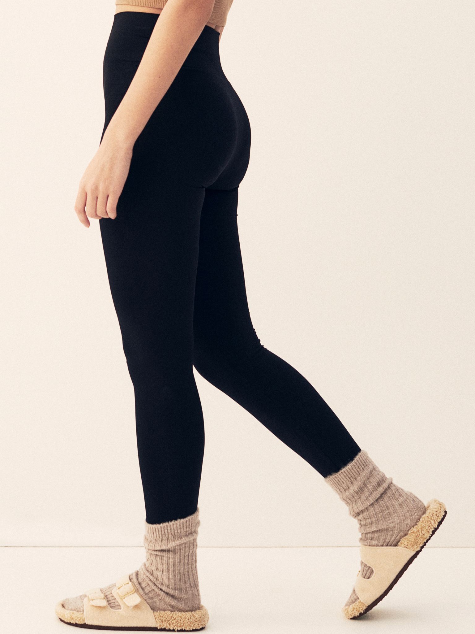 

Лосины H& 1802-8221152  Черные, Лосины H&M 1802-8221152 M Черные