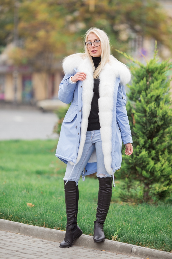 

Женская парка TORNADO FUR  Голубая (9702 А-04, Женская парка TORNADO FUR S Голубая (9702 А-04)
