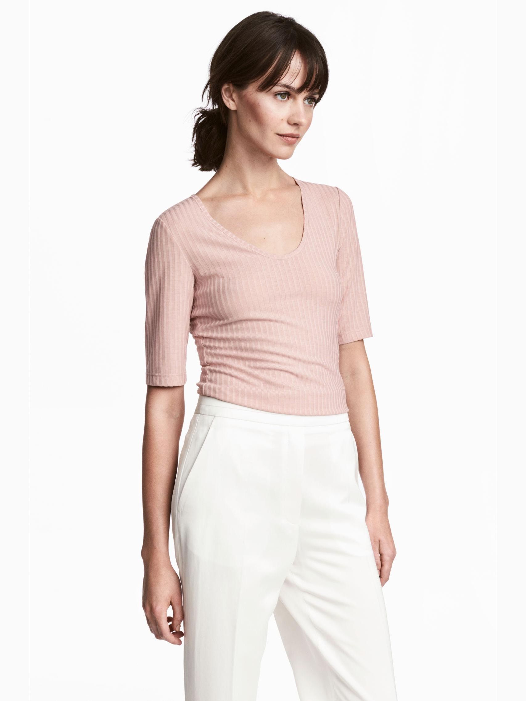 

Футболка H&M 4601765-ACUH L Бледно-розовая