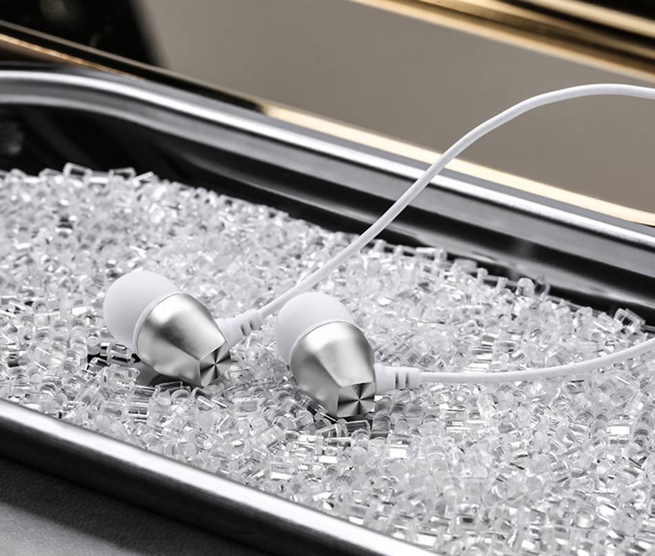 

Наушники с микрофоном USAMS EP-19 In-ear 1.2 m (HSEP1902) серебро
