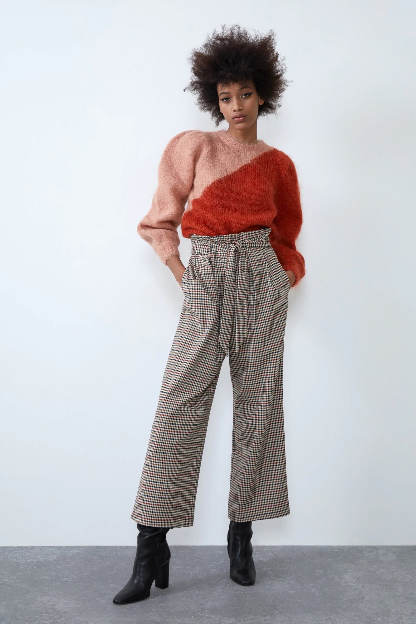 

Брюки Zara укороченные  бежевые в клетку 16-0049, Брюки Zara укороченные XL бежевые в клетку 16-0049