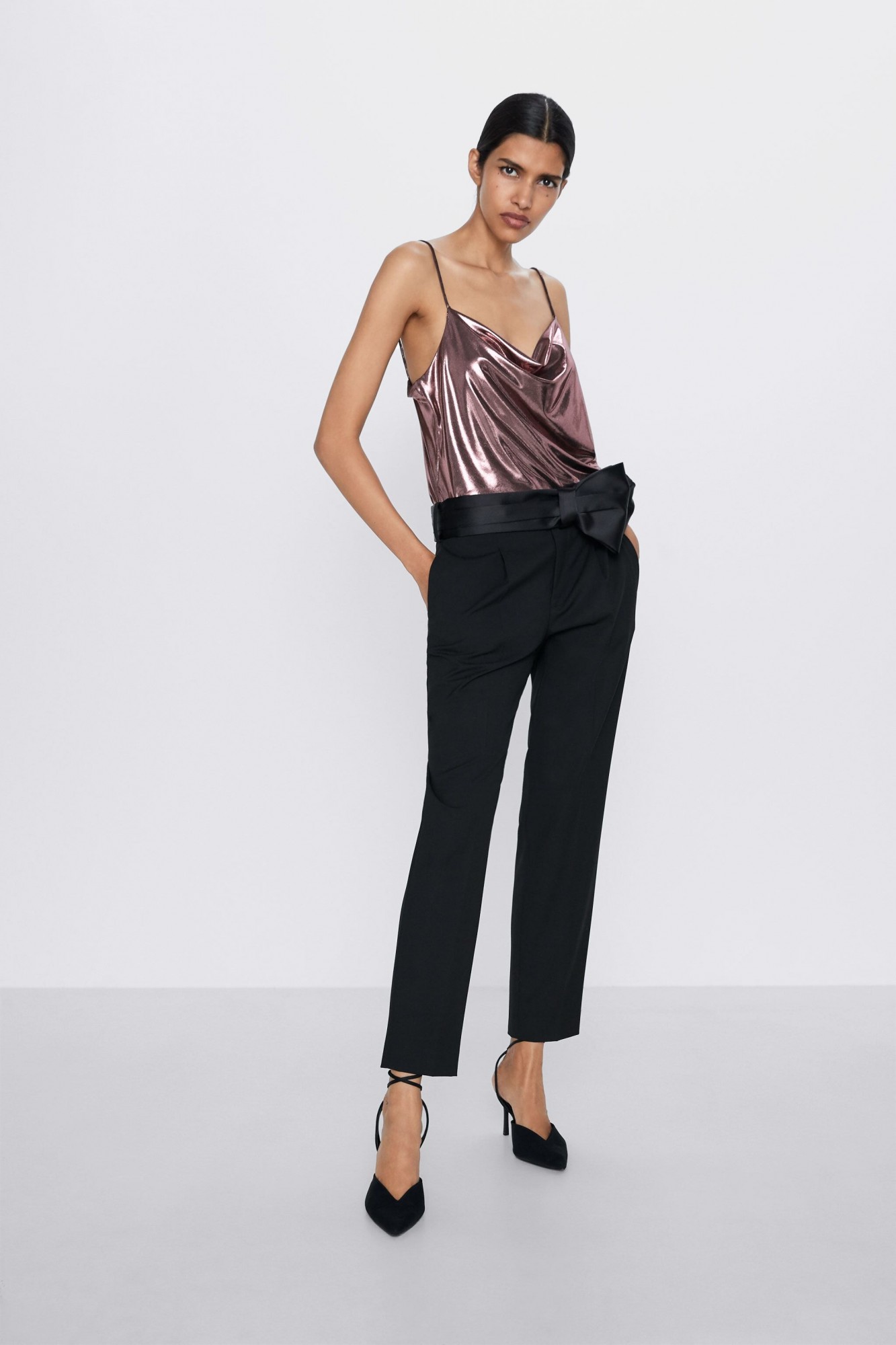 

Брюки Zara с поясом  черные 16-0065, Брюки Zara с поясом M черные 16-0065