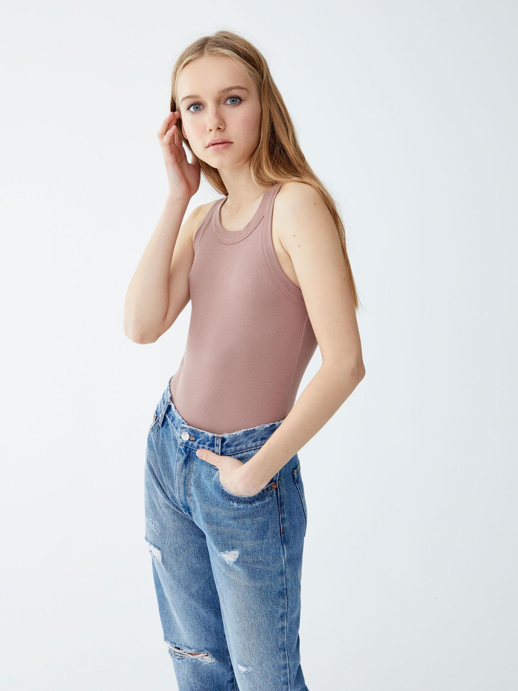 

Майка Pull & Bear 5244/310/713 S Терракотовая