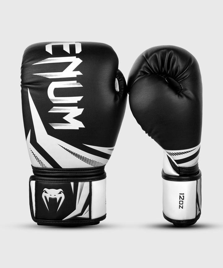 

Перчатки для бокса Venum Challenger 3.0 Boxing Gloves Черно-белые 12 унций