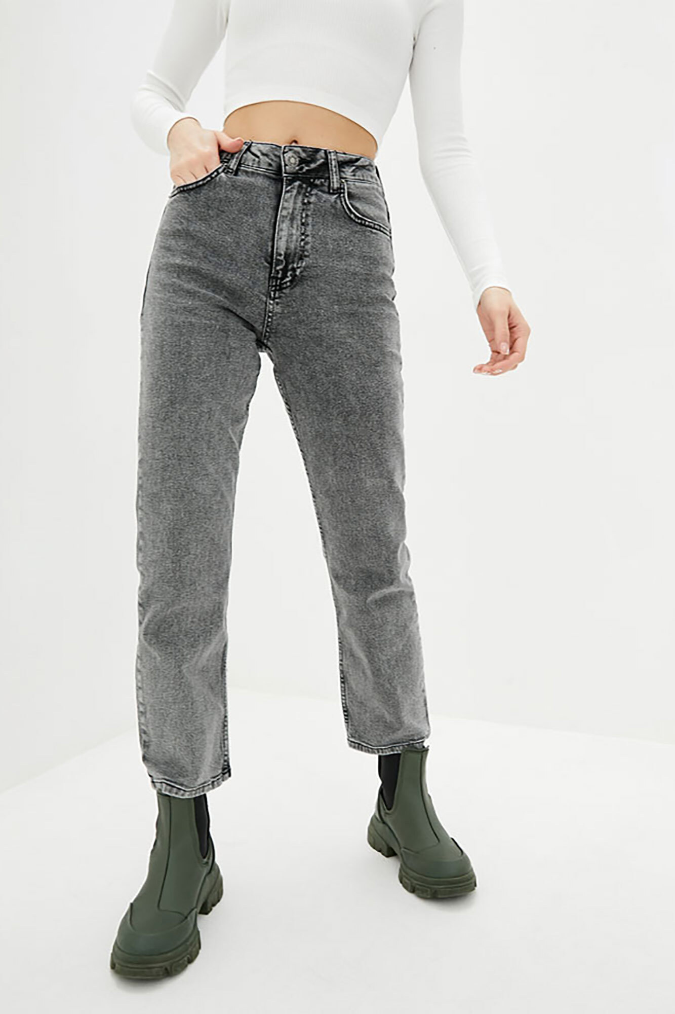 

Джинсы Denim женские L/38 Серый