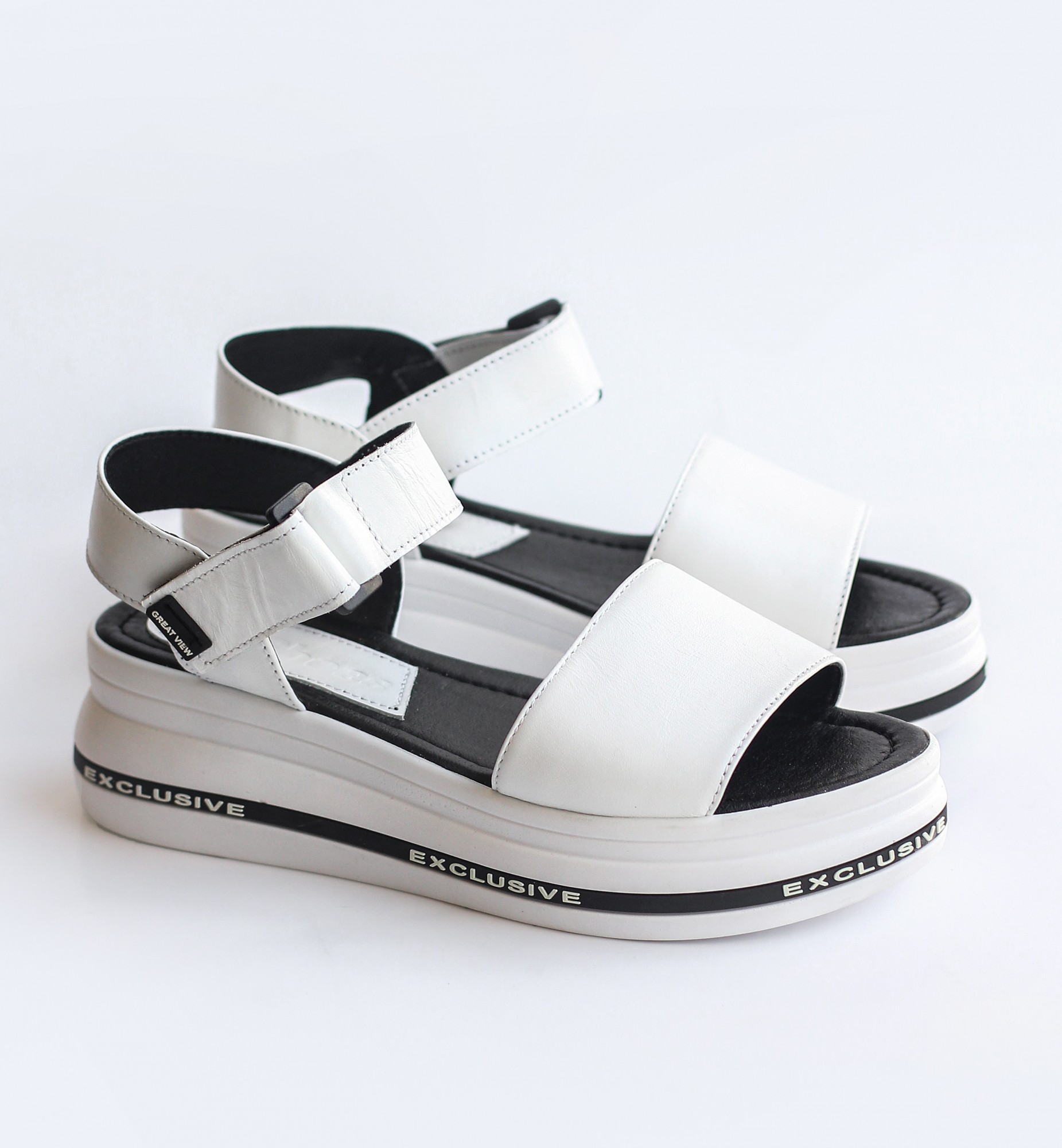 

Женские кожаные босоножки белые ВЗН-28314 INSHOES 36