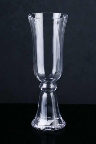 

Ваза скляна Wrzesniak Glassworks Люси 12,5 х 36,0 см