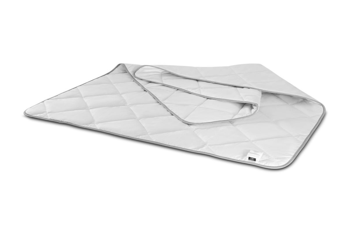 

Одеяло бамбуковое MirSon "Bianco" №0780 Деми 200x220 см