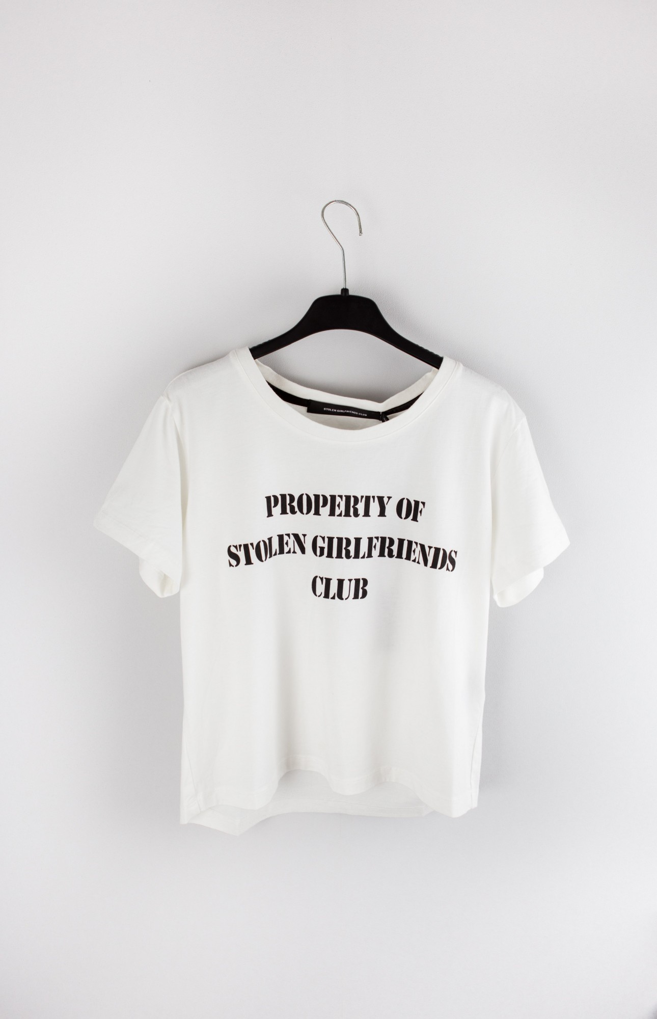 

Футболка Stolen girlfriends club М белый 8032845341173