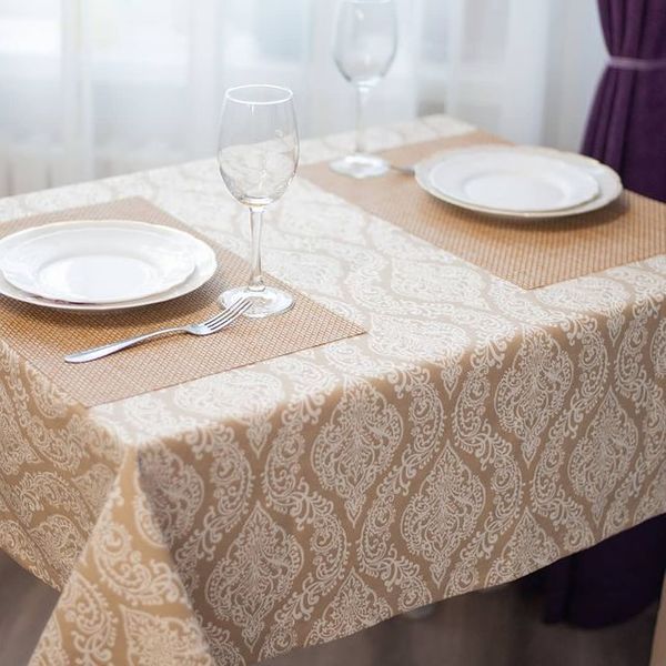

Скатерть с тефлоновым покрытием MacroHorizon Версаль Капучино, 140*170 см